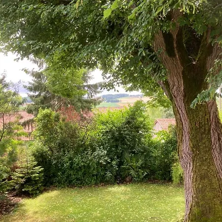 Alojamento de Acomodação e Pequeno-almoço 7 Dagnaud De La Tude Our Family Style With En-suite Montboyer