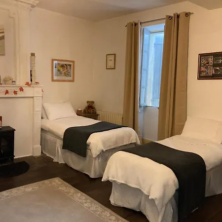 7 Dagnaud De La Tude Our Family Style With En-suite Alojamento de Acomodação e Pequeno-almoço 3*